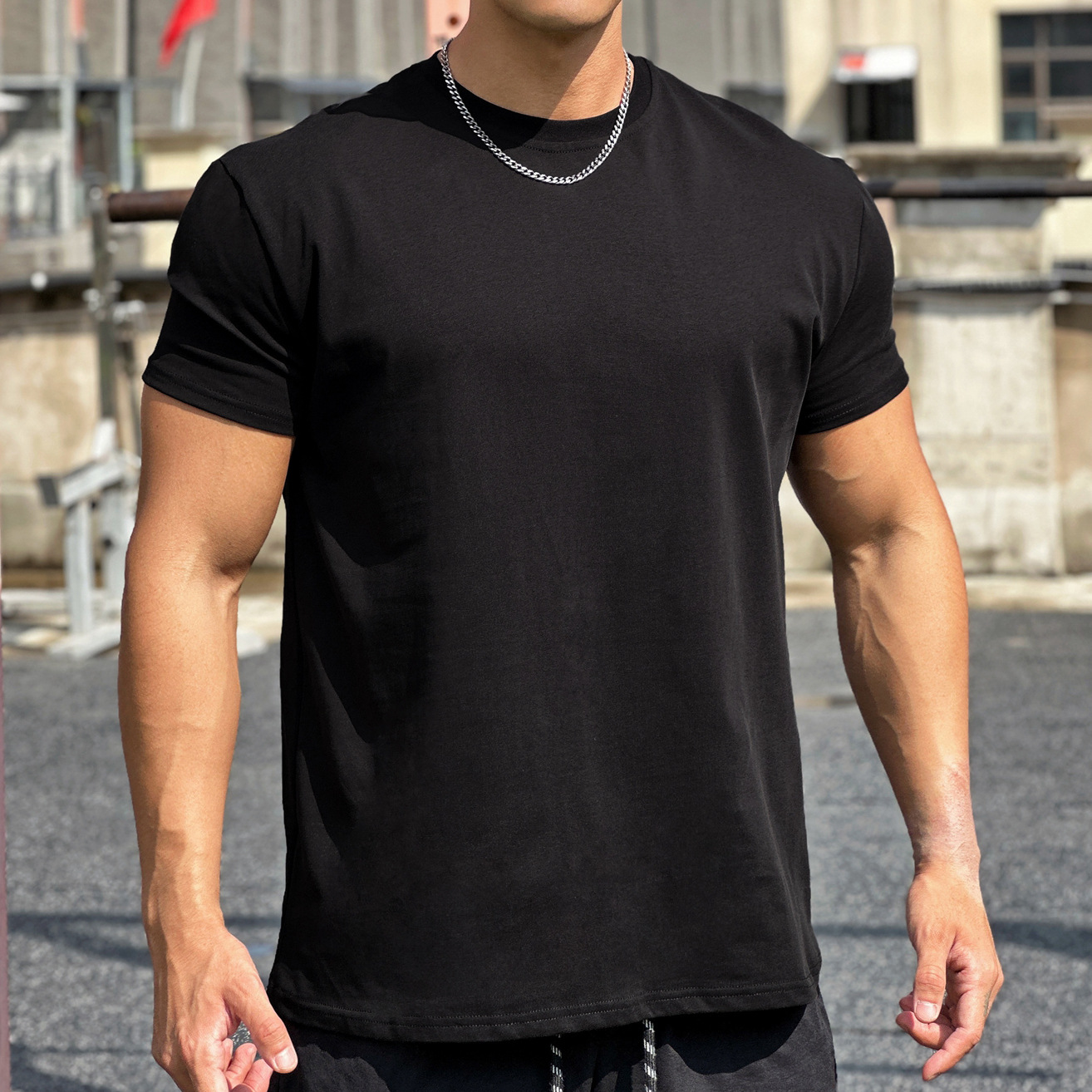 LEON | T-Shirt Sportiva Elasticizzata da Uomo