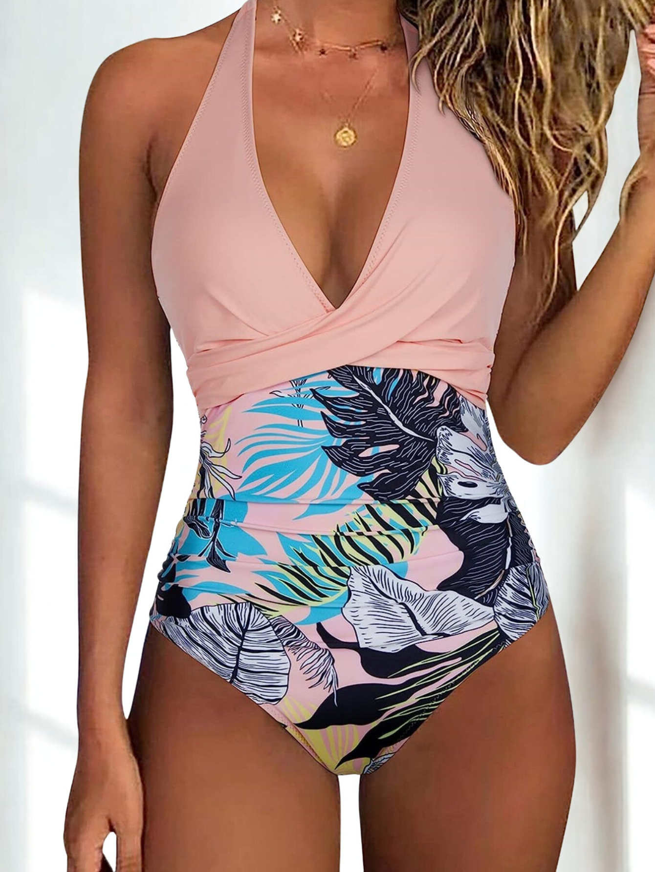 Varella | Costume da Bagno Foglia Tropicale – Scollo a V e Stile Modellante