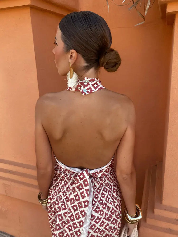 Mickay | Abito midi elegante arricciato con spalle scoperte